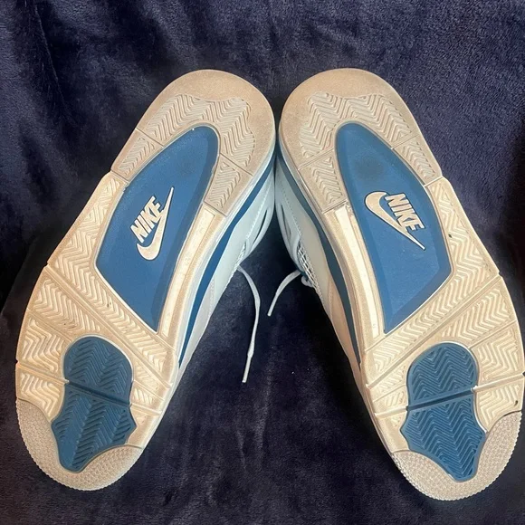 Air Jordan 4 Retro Military Blue - Picture 4 of 5